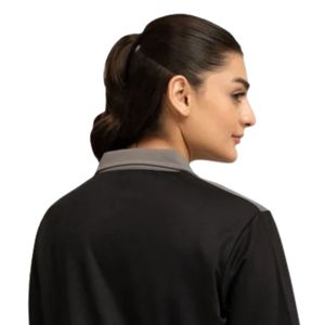 Chaqueta Deportiva Casual para Mujer, con Cierre Completo, Bloques de Color Negro y Gris, Cuello Alto y Manga Larga - Product Image 4