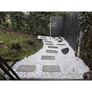 Galets blancs de Carrare 15-25 mm - Sacs de 25 kg - Product Image 3