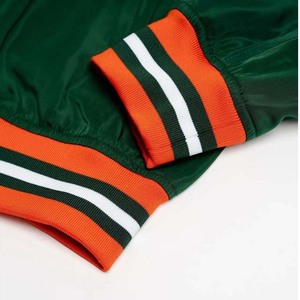 Chaqueta Varsity Verde Satinada para Hombre, Cuello Alto, Botones a Presión, Puños Acanalados a Rayas, Chaqueta Bomber Deportiva, Ropa Casual de Otoño - Product Image 5