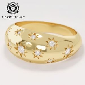 แหวนหมั้นรูปดาวประดับมอยส์ซาไนต์เงินจาก Charm Jewells ดีไซน์คลาสสิก ฝังเพชรแบบ Pave ได้รับการรับรองจาก IGI เหมาะสำหรับทุกเพศทุกวัย สวมใส่ได้ทุกวัน - Product Image 3