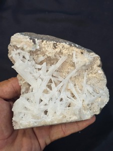 Groupe de Stilbite et Apophyllite, Spécimen de Cristal Naturel, Pierre Précieuse de Forme Libre, Style Amour, Cristaux Décoratifs, Artisanat, Cadeaux - Product Image 4