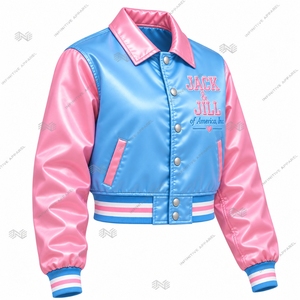 Chaqueta Bomber Personalizada al por Mayor de Jack and Jill of America para Mujer, Chaqueta Varsity Corta de Satén Bordada en Azul Bebé y Rosa - Product Image 2