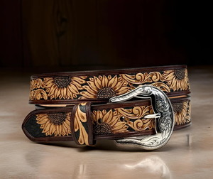 Cinturón personalizado con grabado en relieve estilo western para hombre y mujer con hebilla de latón de diseño vaquero ajustable. - Product Image 6