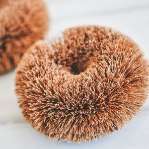 Kitchen Washing Equipment Accessories Coconut Scourer Sustainable zero Waste Coco Coir Sponge Scrubber for Dishes - Product Image 1