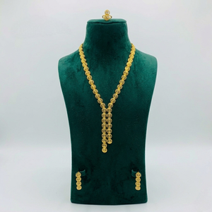 SAUTOIR COLLIER PLAQUE Plaqué Or 24K, Ensemble de Bijoux Classique Long 3 Pièces, Détail Intemporel, Sophistiqué pour Fête et Anniversaire - Product Image 1