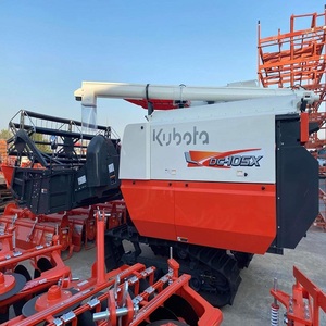 Récolteuse de pommes de terre et d'arachides haute performance montée sur tracteur 4 roues de 45 CV - Product Image 2