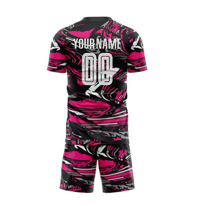 Maillot de football numérique imprimé de qualité supérieure, uniforme d'équipe de football personnalisé, short de performance anti-humidité 100 % polyester unisexe pour tous - Product Image 3