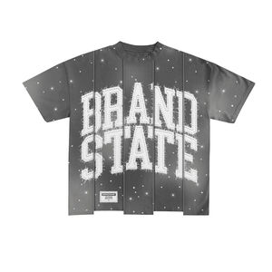 Ensemble de deux pièces pour l'entraînement en salle de sport pour hommes |   T-shirt et short imprimés à l'écran |   Survêtement de marque Soft Shell OEM - Product Image 3