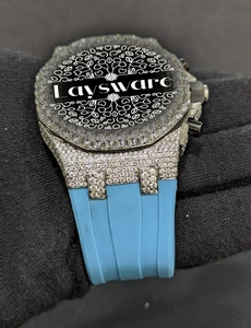Montre analogique de luxe Laysware Jewels avec cadran en verre, diamants Moissanite, acier inoxydable glacé et bracelet en caoutchouc bleu ciel - Product Image 1