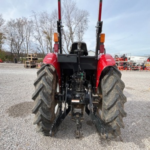 Tracteur avancé Case IH Farmall 45A conçu pour l'agriculture moderne avec une construction robuste, un fonctionnement fluide et des performances exceptionnelles - Product Image 5