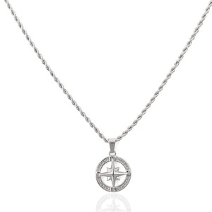 Pendentif médaillon rose de la boussole en moissanite plaqué rhodium argenté avec chaîne en corde, luxe unisexe - Product Image 1