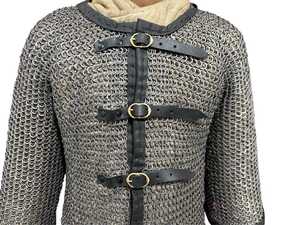 Camisa de malla medieval – Hauberk de caballero remachado de acero dulce de 9 mm para armadura de recreación - Product Image 5