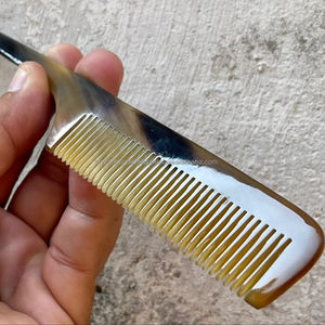 หวีเขาควายธรรมชาติ ทำด้วยมือจากอินเดีย - Product Image 1