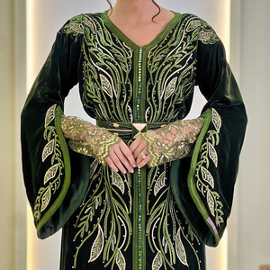 Vestido de Novia Marroquí con Lentejuelas, Kaftán de Lujo, Proveedor y Fabricante Mayorista de Ropa de Boda - Product Image 6