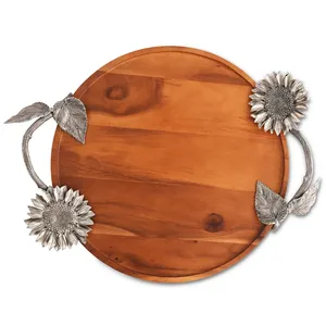 Plateau en laiton antique fait main avec texture artisanale martelée pour hôtels de charme et intérieurs de luxe, décoration d'intérieur plaquée - Product Image 4