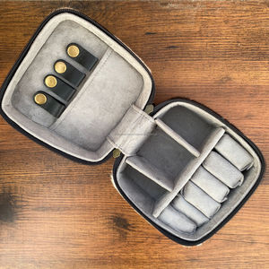 Véritables boîtes à bijoux en cuir de fourrure avec poils métalliques fabriqués à la main de style occidental mignon essentiel de bijoux de voyage stockage minimal - Product Image 5