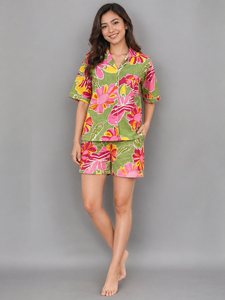 Conjunto de Pijama de Algodón con Estampado Artesanal para Mujer - Conjunto de Shorts de Verano con Estampado Floral - Ropa de Dormir Transpirable en Verde - Product Image 4