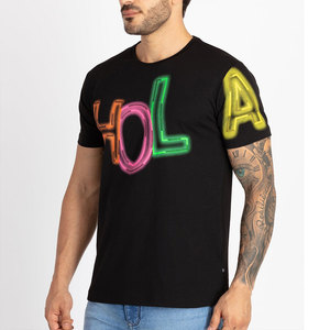 T-shirt à manches courtes noir pour homme avec imprimé Hola coloré, col rond, coupe décontractée, longueur normale, en coton - Product Image 3