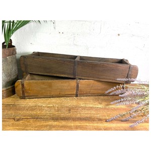 European Styles Elegant Wooden Brick Mould Stylish Royal Decorative Antique Handmade Wooden Brick Mould Display Shelf Organizer - Product Image 2