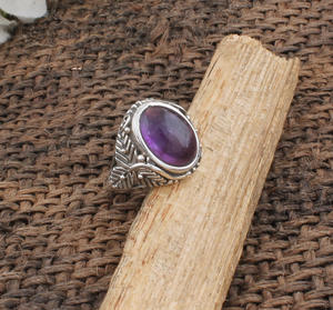 Bague en Améthyste Naturelle Argent Sterling 925 Pierre de Naissance de Février Bijou en Pierre Précieuse Violet Profond Coupe Brillante Classique Sertissage Clos - Product Image 3