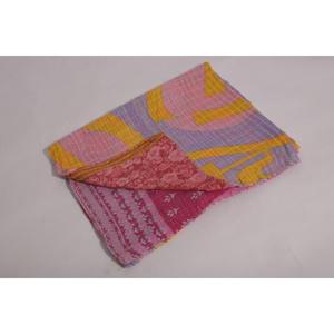 Colcha Kantha de Algodón con Estampado Floral Rosa, Hecha a Mano en India, Manta Vintage, Cubrecama Boho, Reversible - Product Image 5