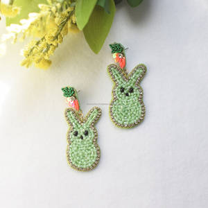 Pendientes de Conejo Hechos a Mano con Cuentas Multicolor, Joyería Clásica Unisex con Colgante de Conejo y Zanahoria, Regalo para Fiesta, Talla Personalizada - Product Image 4