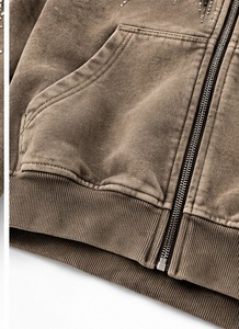 Nouveau sweat à capuche zippé imprimé, style streetwear, avec strass et broderie vieillie, en molleton épais French Terry délavé à l'acide - Product Image 3