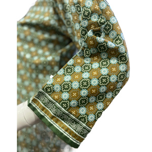 Ensemble 3 pièces tendance pour femme : Salwar brodé pakistanais en tissu lawn, confortable pour l'été, idéal pour les fêtes - Product Image 3