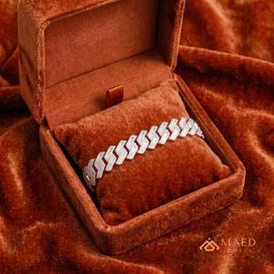 Pulsera de Cadena Fina con Moissanita en Oro Rosa, Joyería de Lujo Estilo Nueva York, Regalo Elegante para Uso Diario - Product Image 4