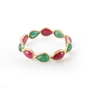 แหวนแต่งงานแบบมีง่ามและทับทิมสีเหลืองทอง18K ปรับขนาดได้ - Product Image 4