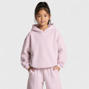 Conjunto Deportivo Personalizado para Niñas en Rosa Claro, Sudadera con Capucha y Pantalones Deportivos de Felpa para Niñas, Conjunto Deportivo Informal para Niñas - Product Image 3
