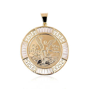 Pendentif pièce de monnaie 50 Pesos en or, diamant baguette de laboratoire, motif clé grecque, bijoux fins, vente en gros, accessoires de charme personnalisés, pour femmes - Product Image 1