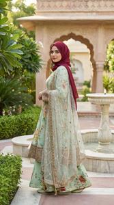 Elegant Pakistani <b>Women</b> Salwar Kameez With Floral Embroidery And Beaded Work Traditional Wedding Dress 2026 New Arrivals - Product Image 1