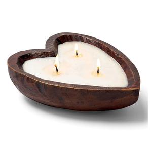 Portavelas de madera en forma de corazón con tres mechas, relleno de cera cremosa, estilo rústico romántico para decoración del hogar. - Product Image 1