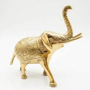 Figurine d'éléphant classique en laiton faite à la main, gravée avec un design traditionnel, décoration de table, sculpture animale pour salon - Product Image 6