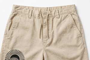 Pantalones Cortos Bermuda de Lona Caqui para Hombre, Casuales, Elásticos, de Cintura Media, con Estampado Tribal en Relieve, Bolsillos, Secado Rápido, 100% Poliéster, para Playa de Verano - Product Image 5