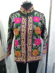 เสื้อแจ็คเก็ตผ้าฝ้ายปักลายดอกไม้ TNT สำหรับผู้หญิง สไตล์ชาติพันธุ์ เปิดด้านหน้า ทันสมัย น้ำหนักเบา เหมาะสำหรับใส่เป็นเลเยอร์ในโอกาสสบายๆ หรืองานเทศกาล - Product Image 4