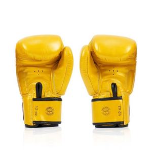 Gants de boxe sur mesure de qualité supérieure, gants de compétition professionnels Fairtex, logo personnalisé, design confortable et durable - Product Image 6