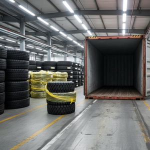 Neumáticos para Camiones de Trabajo Pesado al por Mayor para Transporte Comercial - Product Image 2