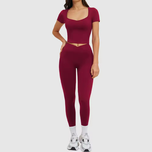 ชุดออกกำลังกายโยคะ กางเกงเลกกิ้งและสปอร์ตบราสำหรับผู้หญิง ผลิตจากผ้าสแปนเด็กซ์ไนลอนรีไซเคิลได้ ยืดหยุ่นสูง เอวสูง แห้งเร็ว ออกแบบตามสั่ง - Product Image 5