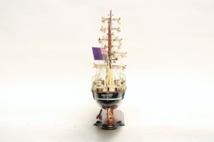 Modèle de bateau à voile en bois fait main - Maquette historique de bateau d'exploration polaire, décoration pour la maison ou le bureau, RRS Discovery - Product Image 2