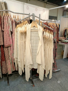 Vestido Kimono Floral Lavable de Algodón 100% Natural con Estampado Artesanal, Cintura Tejida, Estilo Bohemio, Largo hasta el Suelo y Ecológico - Product Image 3