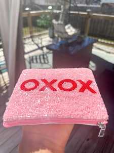 Porte-monnaie rectangulaire rose fait main avec perles XOXO, cadeau artisanal pour la Saint-Valentin - Product Image 4