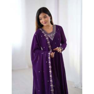 Vestido Anarkali de Fiesta en Poliéster Color Morado Talla S con Peent y Dupatta - Product Image 6