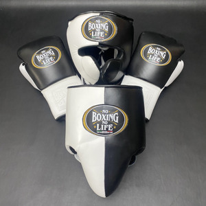 Équipement de boxe professionnel en cuir Corols : Gants à lacets, protège-tête, protège-glandes, ensemble d'entraînement et de combat pour la boxe - Product Image 5
