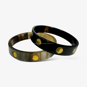 Brazalete de cuerno de búfalo hecho a mano de lujo para mujer, joyería de fiesta con forma de mariposa clásica de Falak World Export - Product Image 1