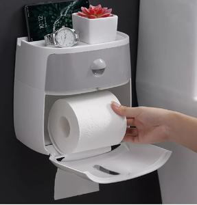 Soporte de doble rollo de alta capacidad con una bandeja superior ancha para suculentas o dispositivos móviles. Disponible a precios de mayorista. - Product Image 2