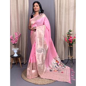 Saree en soie Kanchivram Pethani avec motif de perroquet Zari et bordure Muniya - Product Image 1
