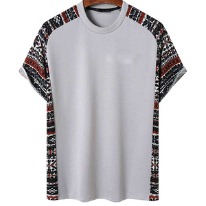 เสื้อยืดผู้ชายแขนสั้นผ้าโพลีเอสเตอร์ระบายอากาศได้ดี ทรงปกติ น้ำหนักเบา สวมใส่สบายสำหรับฤดูร้อน ขายดี มีสีให้เลือกตามสั่ง - Product Image 1