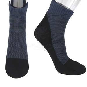 Calcetines Deportivos Clásicos, Tejido de Mezcla de Algodón Suave, Duraderos y Cómodos, Ideales para Entrenamiento y Carrera al Aire Libre - Product Image 2